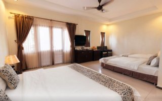 Spa Villa Beach Resort - Deluxe Room 3