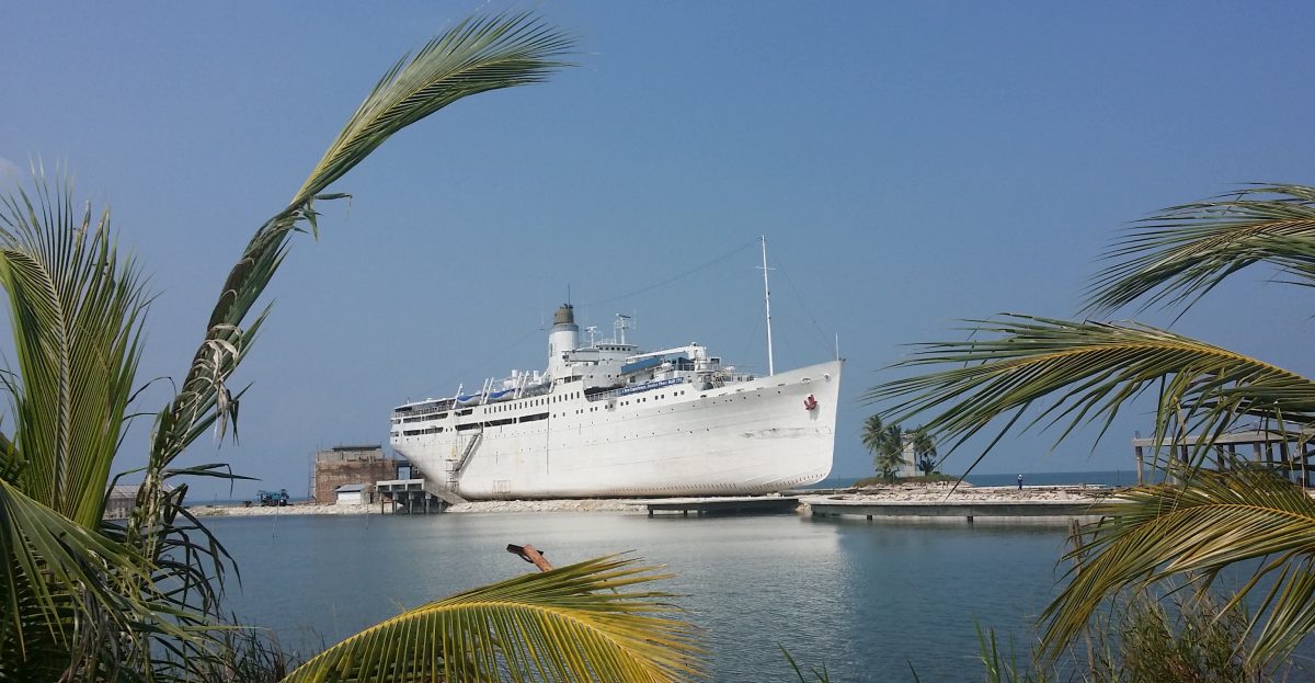 Doulos Phos The Ship Hotel Bintan Package 3